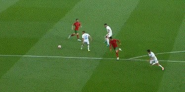 完美世界竞技官网-【欧国联】C罗2射被扑 B席2助攻 葡萄牙2比0胜捷克