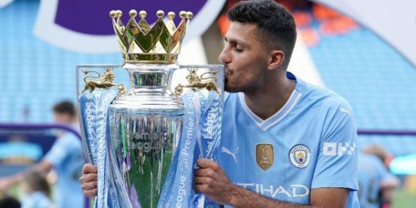 完美世界电竞官网-伟大的进化！4年前，罗德里还自评“灾难”